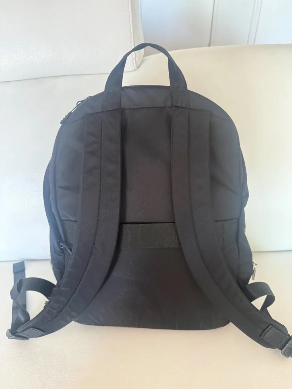 LULULEMON BLACK NYLON EVERYDAY BACKPACK SILVER HARDWARE FULL SIZE 15 X 12X7